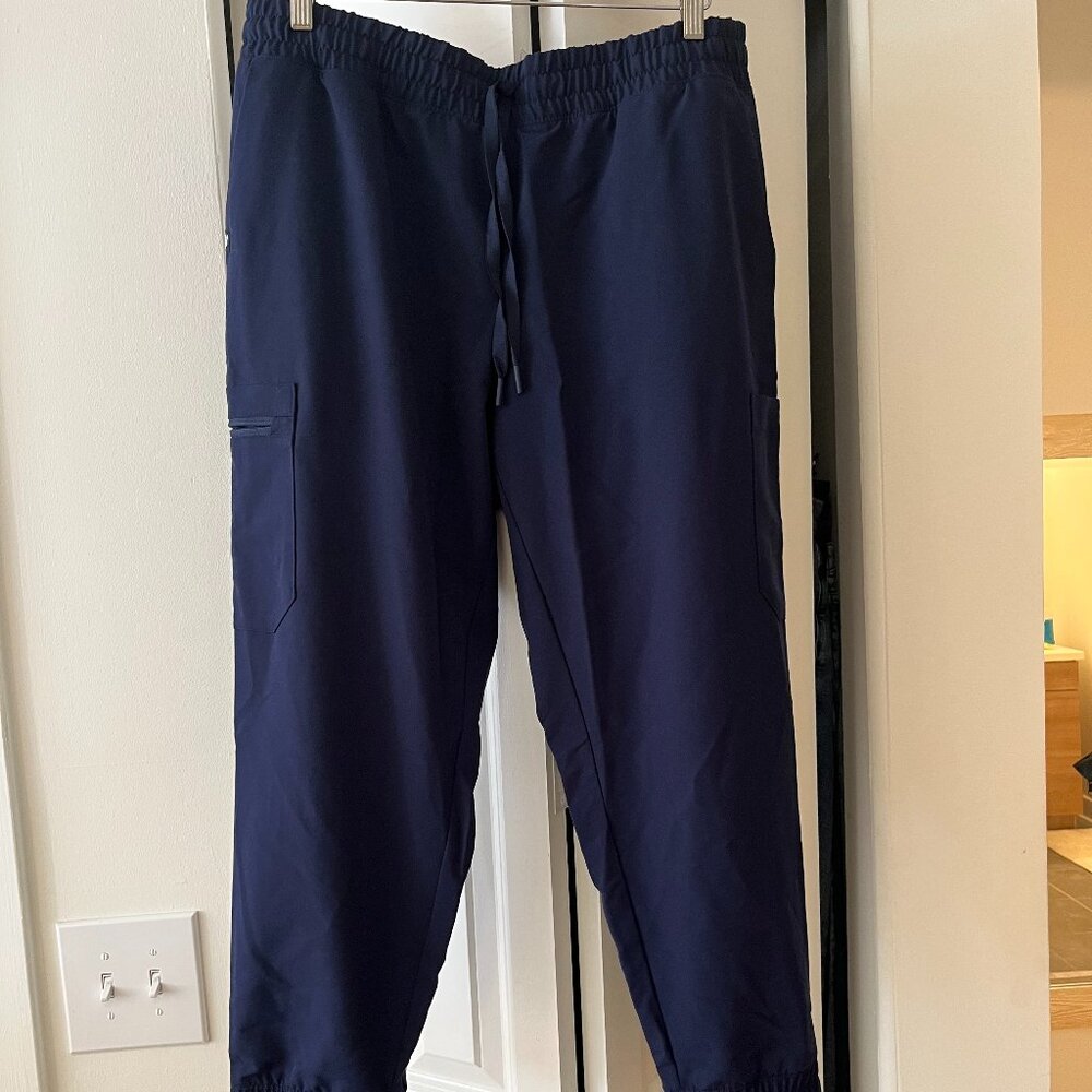 Jaanuu scrubs